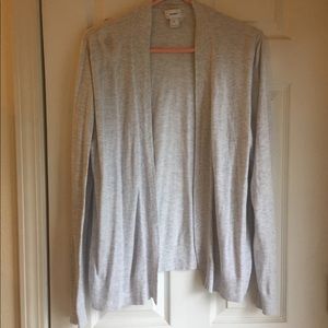 Old Navy Soft grey cardigan. Size XL.